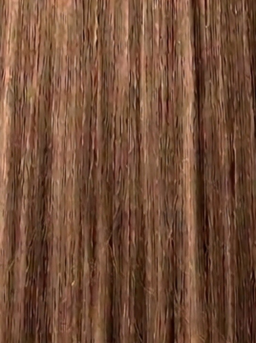 4 Dark Blonde hair colour — Macro